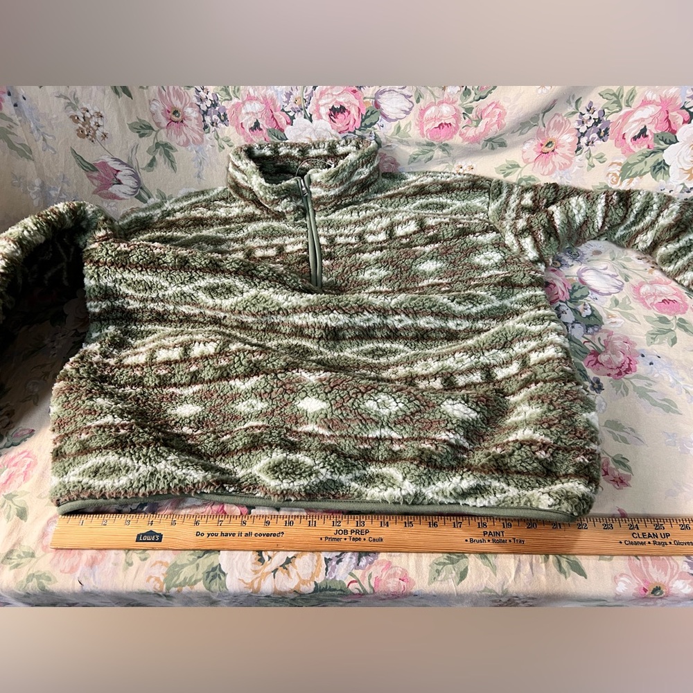 Cozy Green Patterned pullover Jacket - Picture 12 of 12